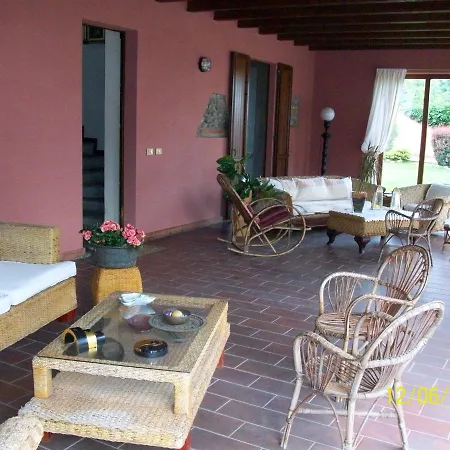 La Casa Di Dany Bed & Breakfast *